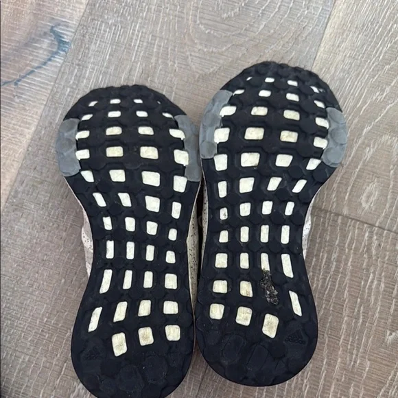 Adidas White Running Shoes - Picture 5 of 7